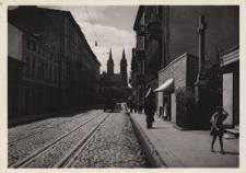 Łódź. Ul. Brzezińska, widok na Kościół N.M.P