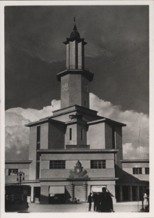 Stanisławów. Ratusz