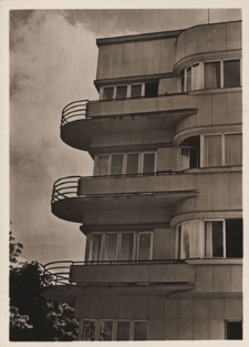 Lwów. Kamienica przy ul. Kadeckiej