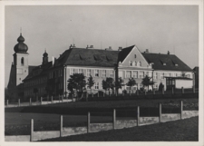 Jabłonk&oacute;w-Nawsie na Śląsku. Klasztor i szpital Elżbietanek